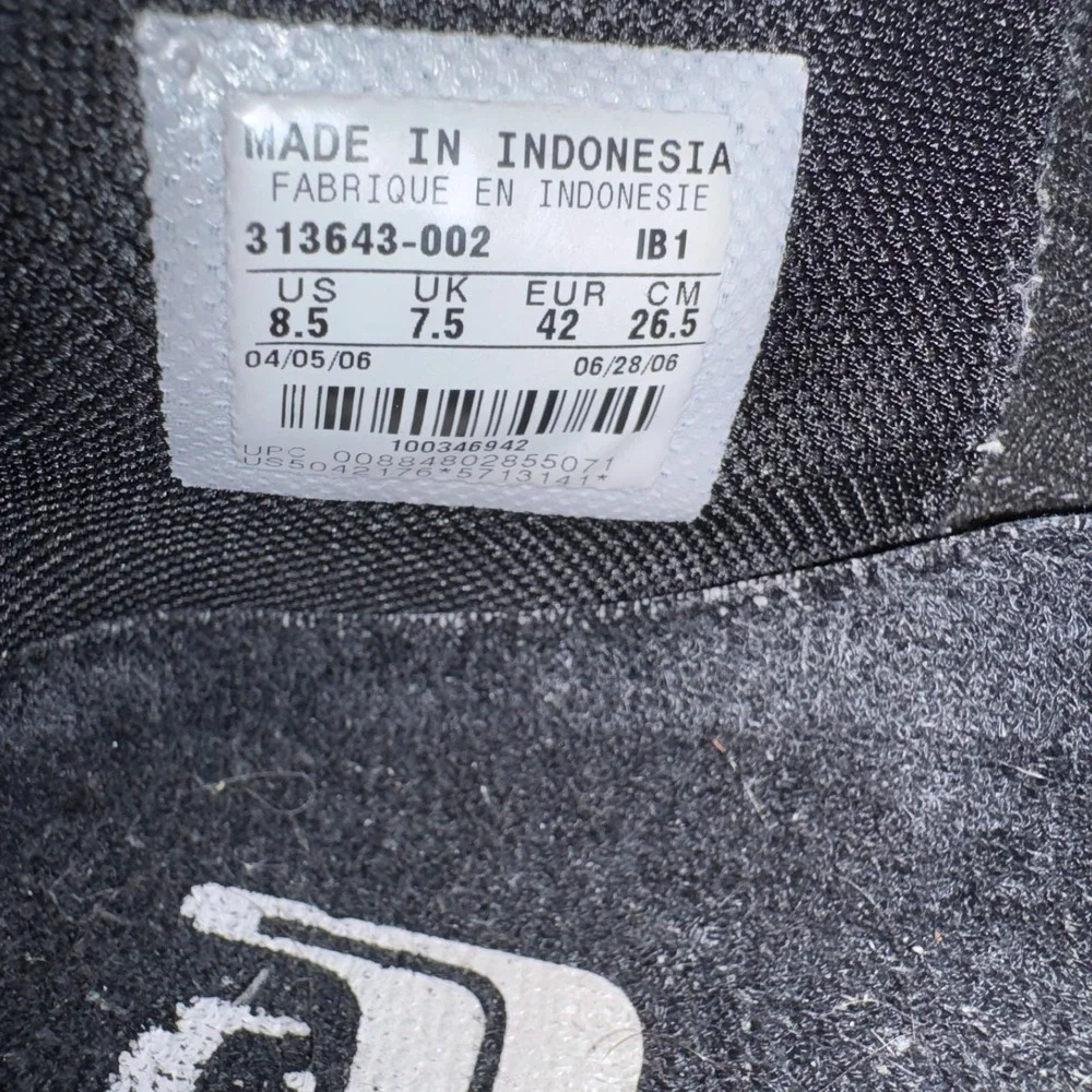 Nike Air Force 1 Mid Vintage 2006 Triple Black Men's Size 8.5 US 313643-002 OG